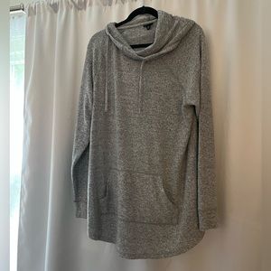 Torrid hooded pullover, size 2